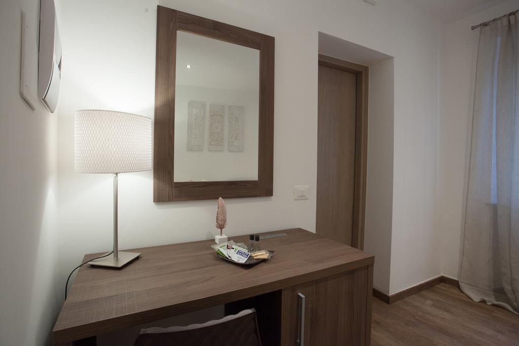 Magnifica Luxury Suites Assisi Luaran gambar